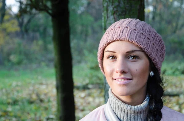 Black women autumn — Stock Image Black women autumn Stock Picture