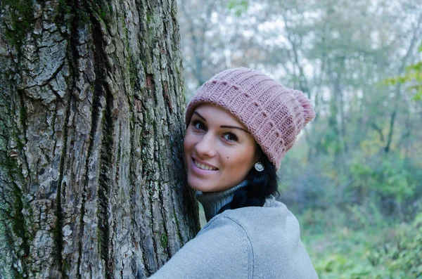 Black women autumn — Stock Image Black women autumn Stock Photo