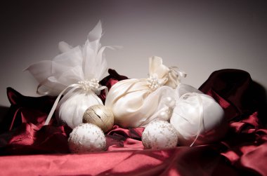 Noel hediyesi mevcut