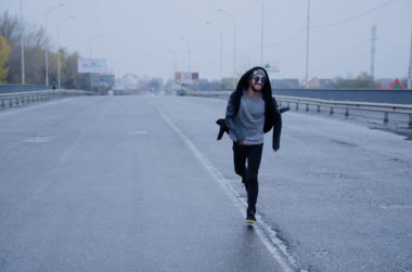 kötü çocuk sağdıç