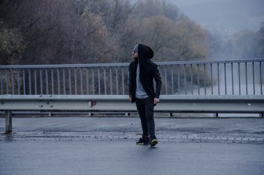 kötü çocuk sağdıç