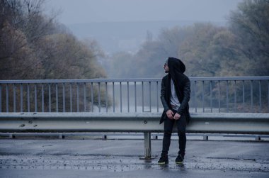 kötü çocuk sağdıç