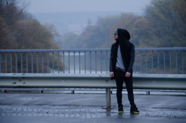 kötü çocuk sağdıç