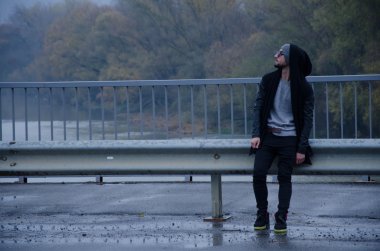 kötü çocuk sağdıç