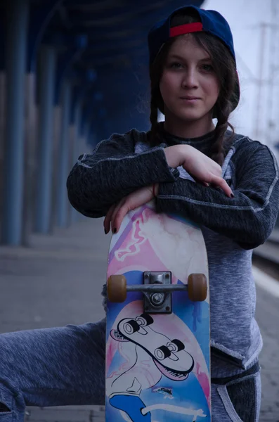 Skateboard nice girl — Stock Photo, Image