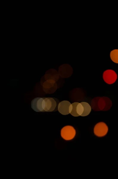 キラキラヴィンテージライトの背景。ダークゴールドとブラック。集中力を失い — ストック写真