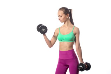 bir dumbbell ile genç atlet. izole