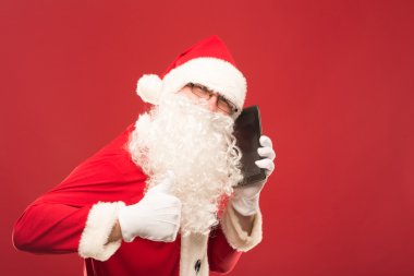 Mutlu Noel Baba büyük bir torbayla portresi