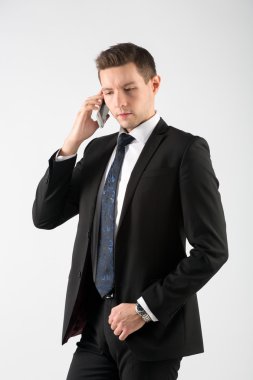 cep telefonu ile arama iş adamı.