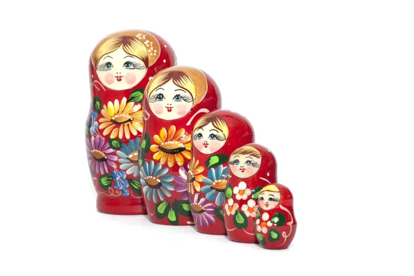 Russo boneca matreshka isolado no fundo branco — Fotografia de Stock