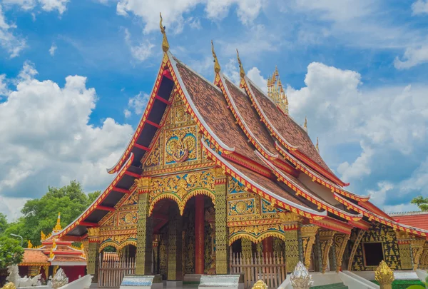 Wat Wang Kum, Templo del Budismo — Foto de Stock