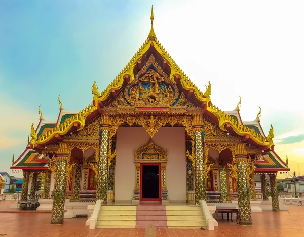 El edificio del templo es hermoso — Foto de Stock