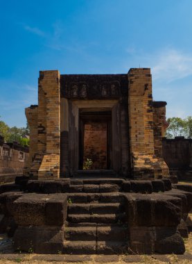 Sa Kampheang Yai Castle