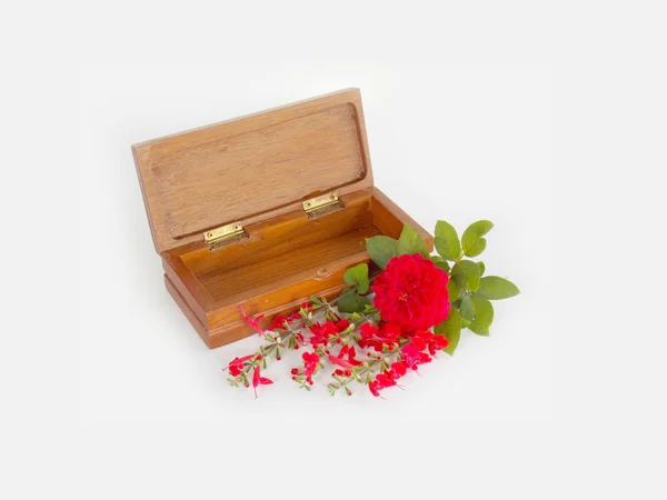 English rose and wooden box on white background — Stock Photo, Image