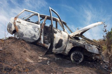 yanık aşağı otomobil