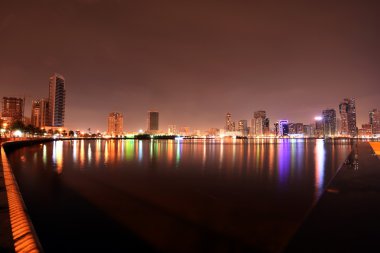 Şarja Buhaira Corniche Noor Adası, Sharjah, Birleşik Arap Emirlikleri ile