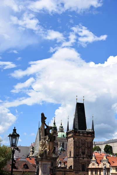 Ciudad de Praga, Puente de Carlos y sus alrededores, República Checa —  Fotos de Stock