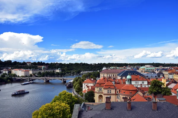 Prague City, Karlsbron och runt Visa, Tjeckien — Stockfoto