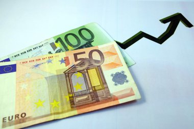 Yakın çeşitli para birimi banknot ve madeni paraların, farklı ülkelerden