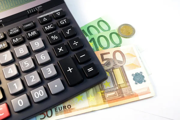 Yakın çeşitli para birimi banknot ve madeni paraların, farklı ülkelerden