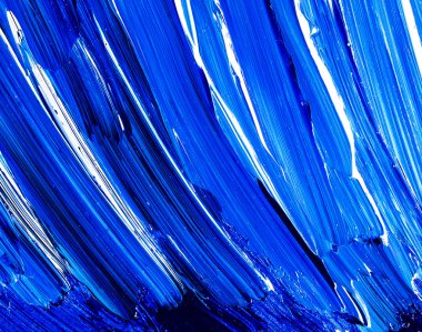 Arka plan beyaz ve mavi fırça darbeleri