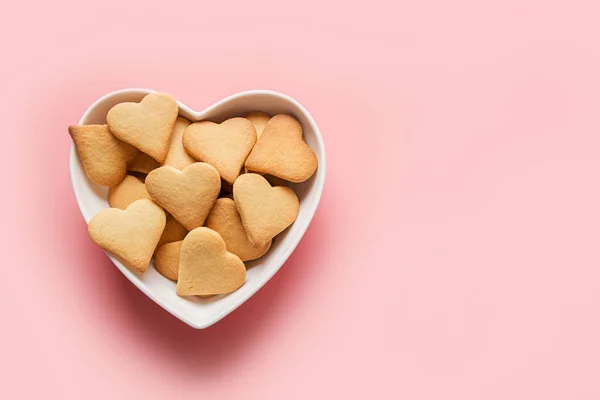 Biscotti Fatti Casa Tradizionali Forma Cuore San Valentino Sfondo Rosa — Foto Stock