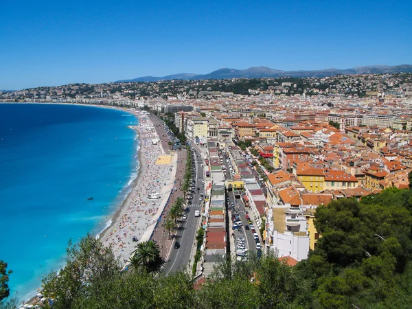 Vista panoramica della costa azzurra a Nizza, Francia . — Foto Stock