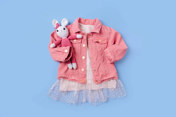 Рожева Куртка Мила Сукня Модний Набір Дитячого Вбрання — стокове фото