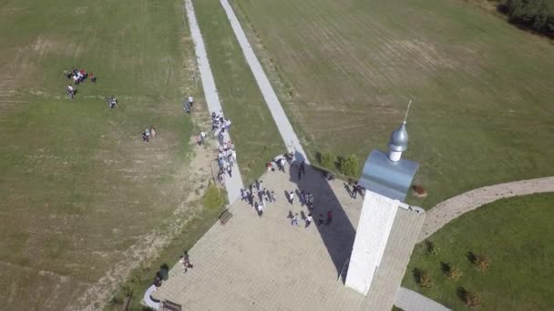 Hava başlatmak kağıt uçaklar ekip tatil turizm dron tarafından oluşturma — Stok video