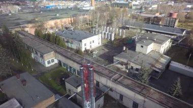 Havadan görünümü depo fabrika üretim helikopter tarafından