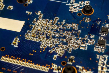 Bilgisayar video yakalama kartınızın arka yüzünde yakın çekim