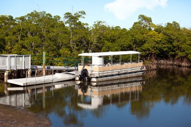 Güney florida kayıkta yolcu