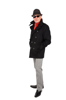 Bir bezelye ceket giyen çekici adam