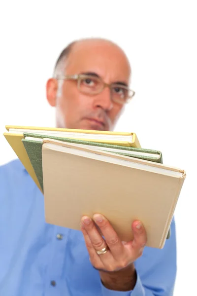 Boeken worden gehouden door een persoon — Stockfoto