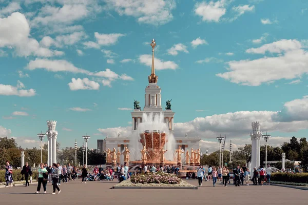 러시아 모스크바 2019 Peoples Friendship Fountain 모스크바의 Vdnkh 공원의 실무에 — 스톡 사진