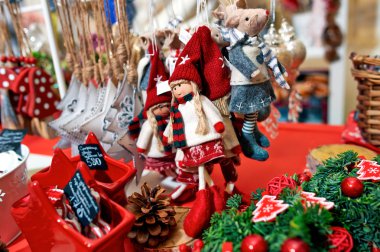 Noel süslemeleri ve hediyeleri