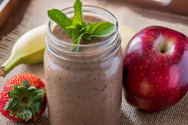 Meal replacement shake in a mason jar — Stock Photo, Image