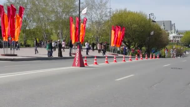 Tyumen, Rússia - Maio de 2016: Corrida de bicicleta na rodovia — Vídeo de Stock