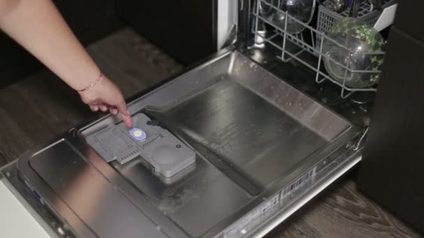 洗碗机关闭 — 图库视频影像