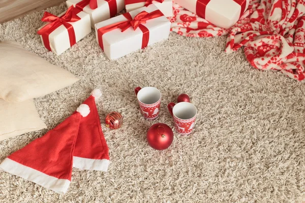 Karácsonyi ajándékokat és ajándékokat — Stock Fotó
