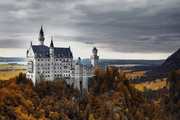 Kasteel Neuschwanstein in Duitsland — Stockfoto