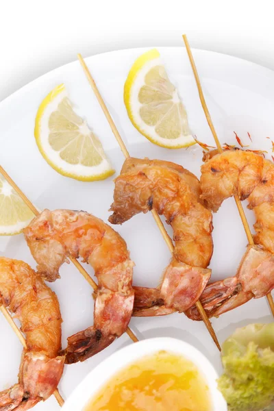 Karides Scampi Skeweres sosu ile