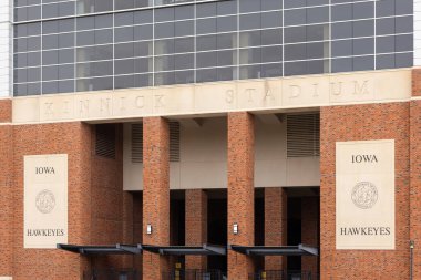 Iowa City, IA, ABD - 28 Ekim 2025: Kinnick Stadyumu, Iowa Hawkeyes Üniversitesi NCAA futbol takımına ev sahipliği yapmaktadır..