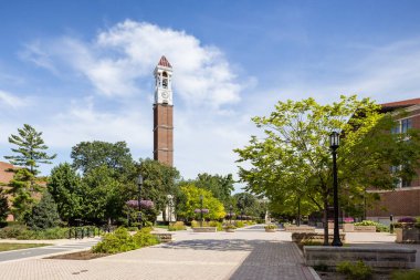 West Lafayette, IN, ABD - 29 Temmuz 2025: Purdue Üniversitesi, 1869 yılında kurulan ve mühendislik, teknoloji, bilim ve matematiğiyle tanınan bir devlet araştırma üniversitesidir..