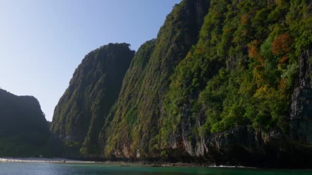 Paseo en barco en Tailandia — Vídeo de stock