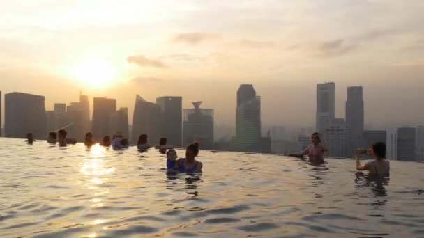 Słynnego marina bay sands hotel — Wideo stockowe