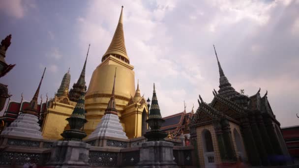 Wat phra kaew templo de Bangkok — Vídeo de Stock