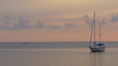 gün batımı panorama Phuket adlı