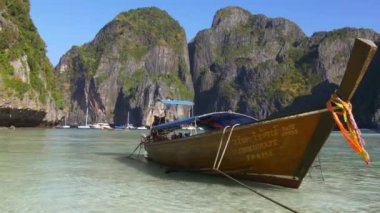 phi phi don Island Beach