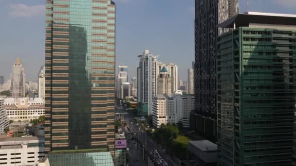 Dia ensolarado bangkok cidade telhado topo tráfego rua vista 4k tempo lapso tailândia — Vídeo de Stock